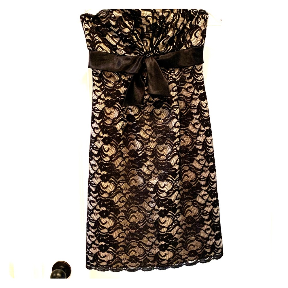 White House Black Market Black Lace Dress